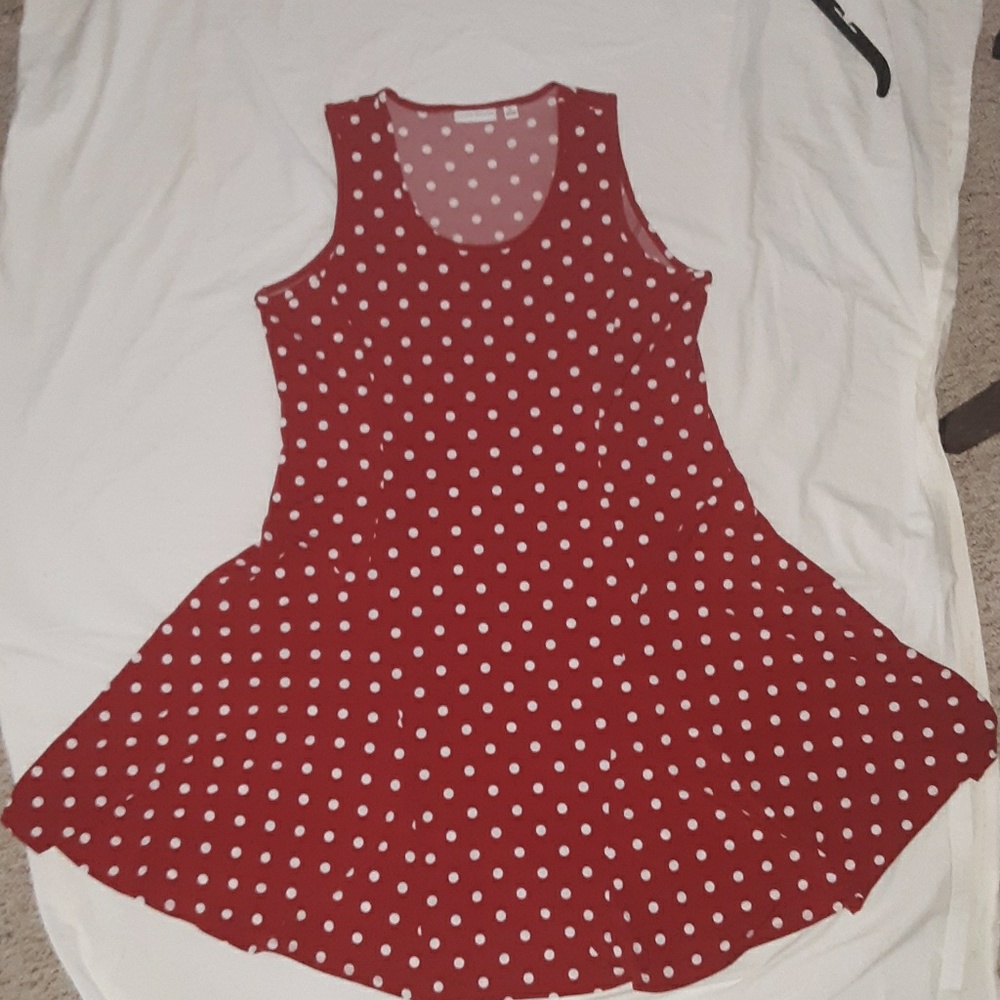 Dress - Picture 3 of 4